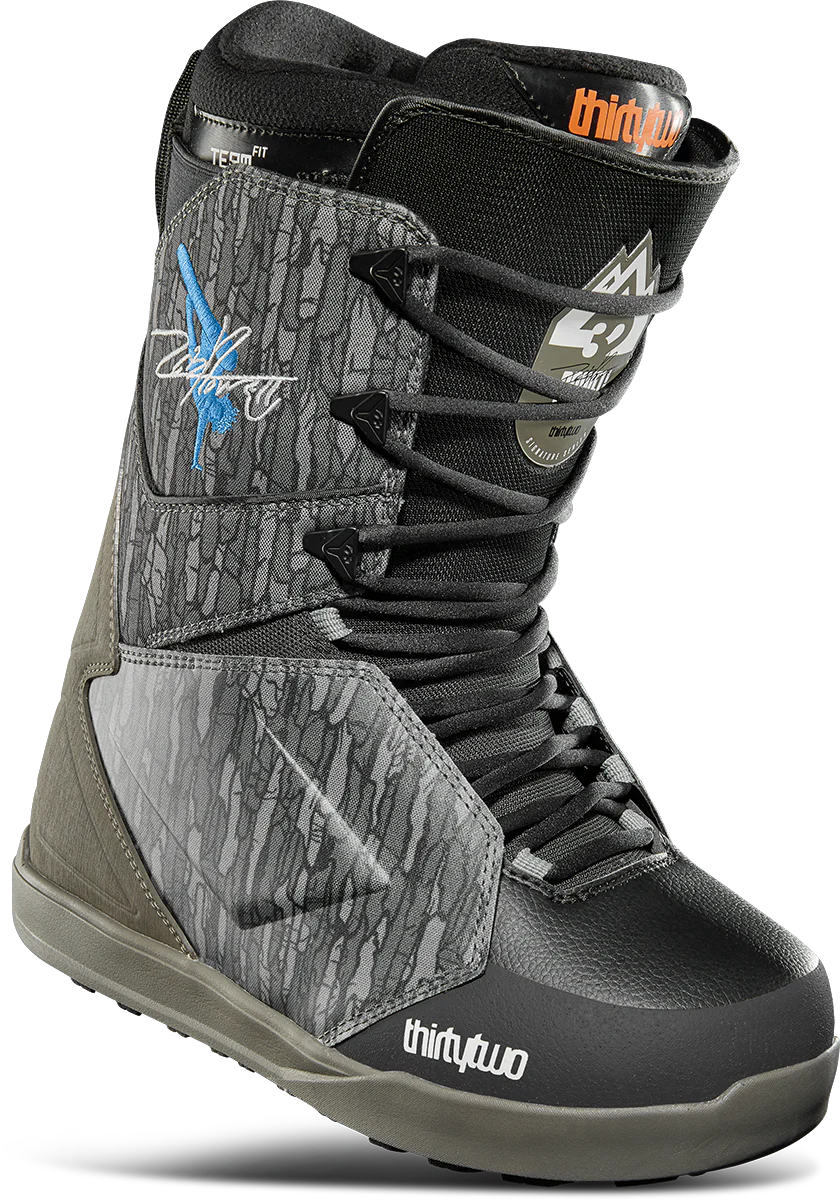 MEN&#39;S LASHED X POWELL SNOWBOARD BOOTS