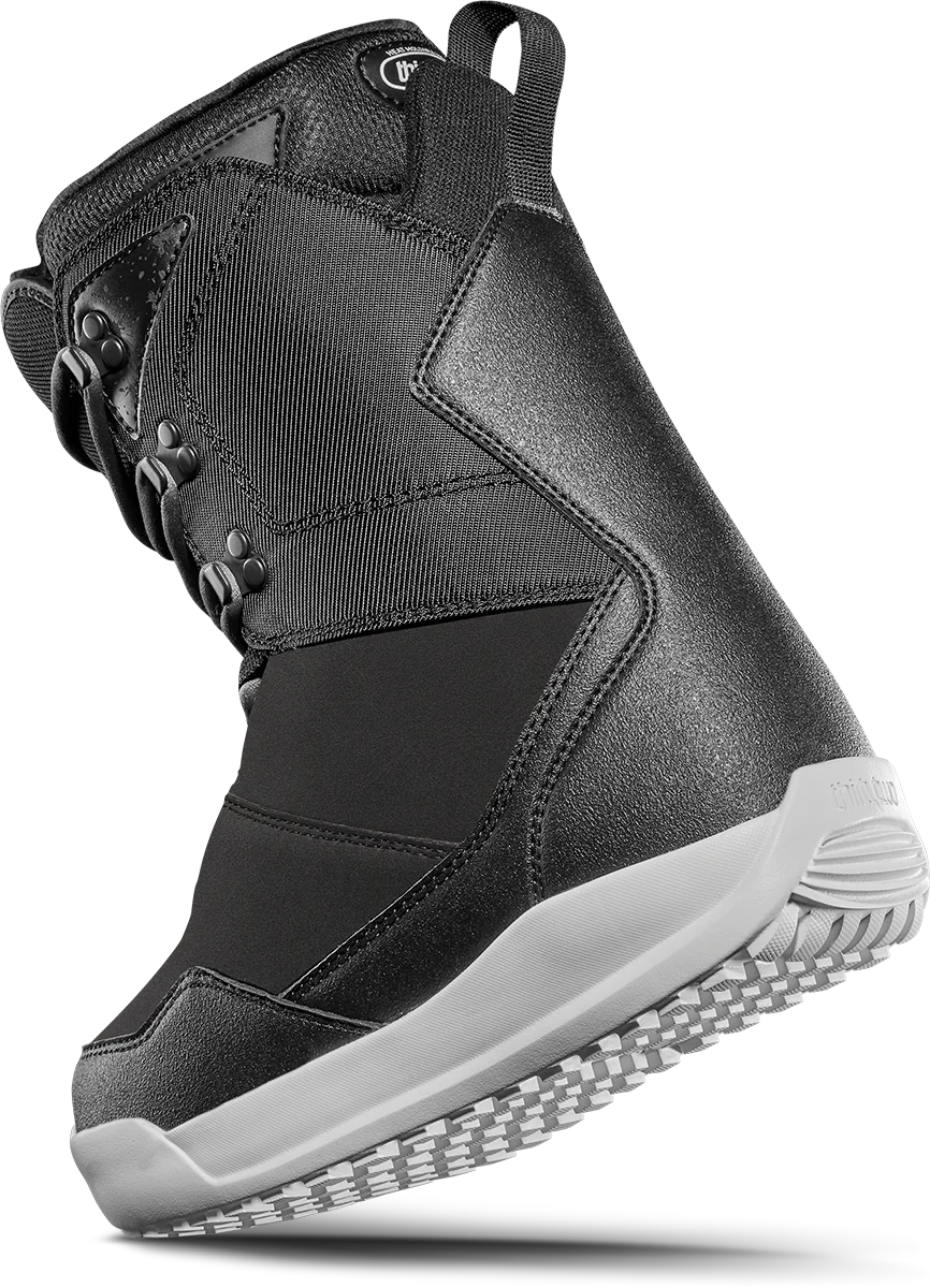 WOMEN&#39;S SHIFTY SNOWBOARD BOOTS