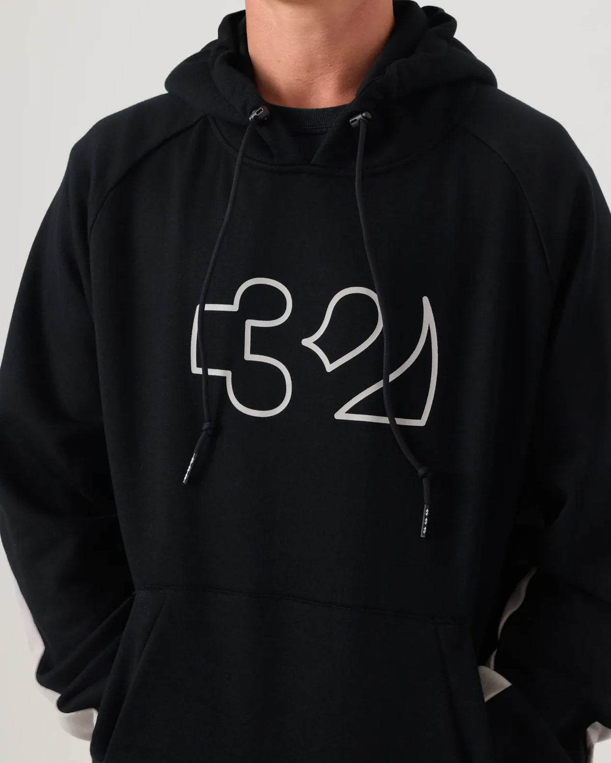 T32M TECH HOODIE