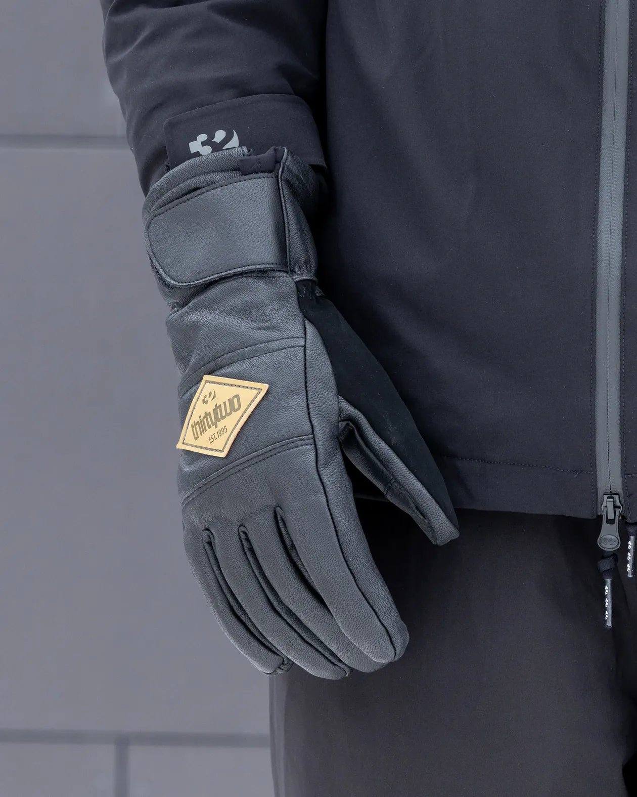 OUTPOST GLOVE