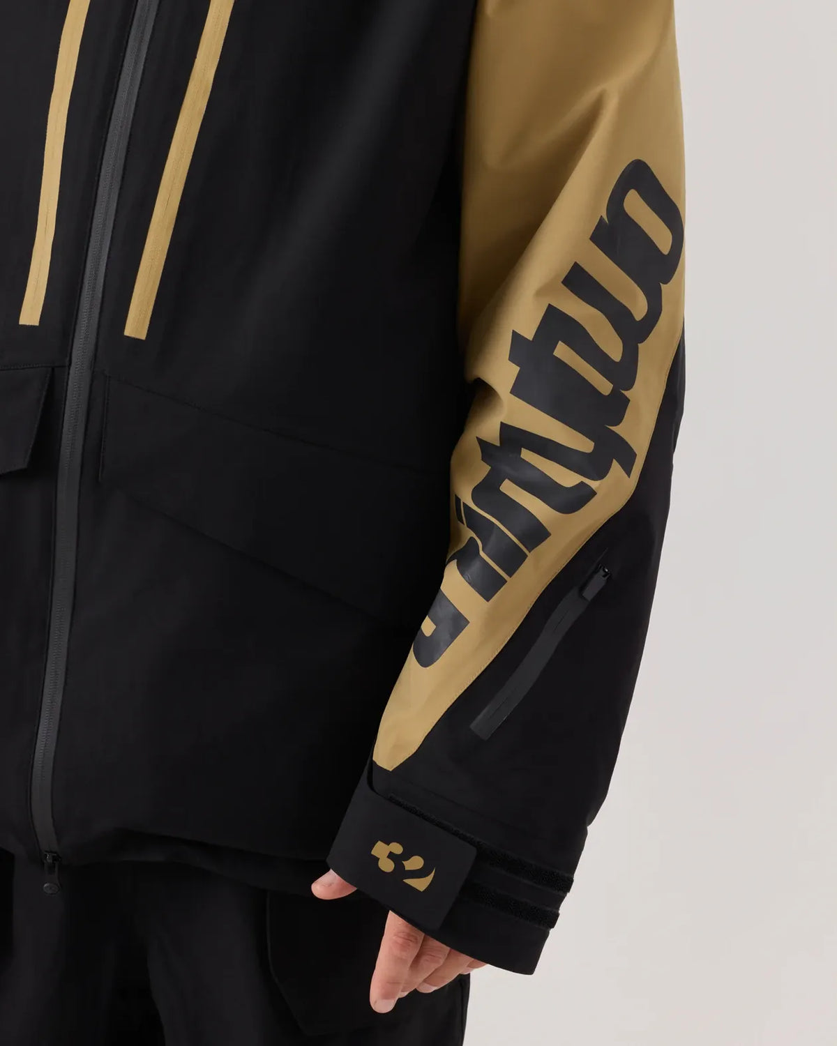 LASHED INSULATED JACKET Outerwear Thirtytwo Rider Driven Snowboarding Snow Premium