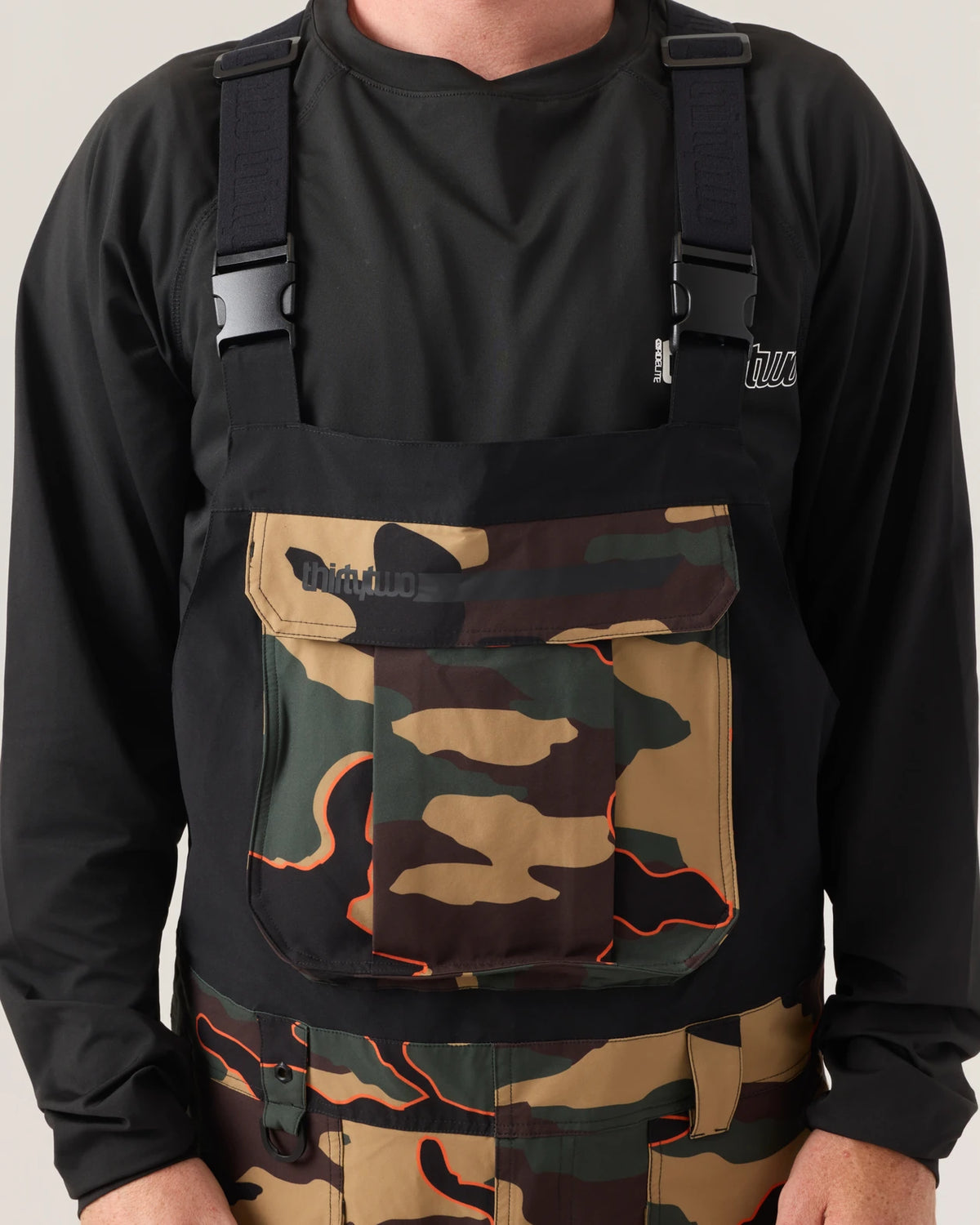 BASEMENT BIB