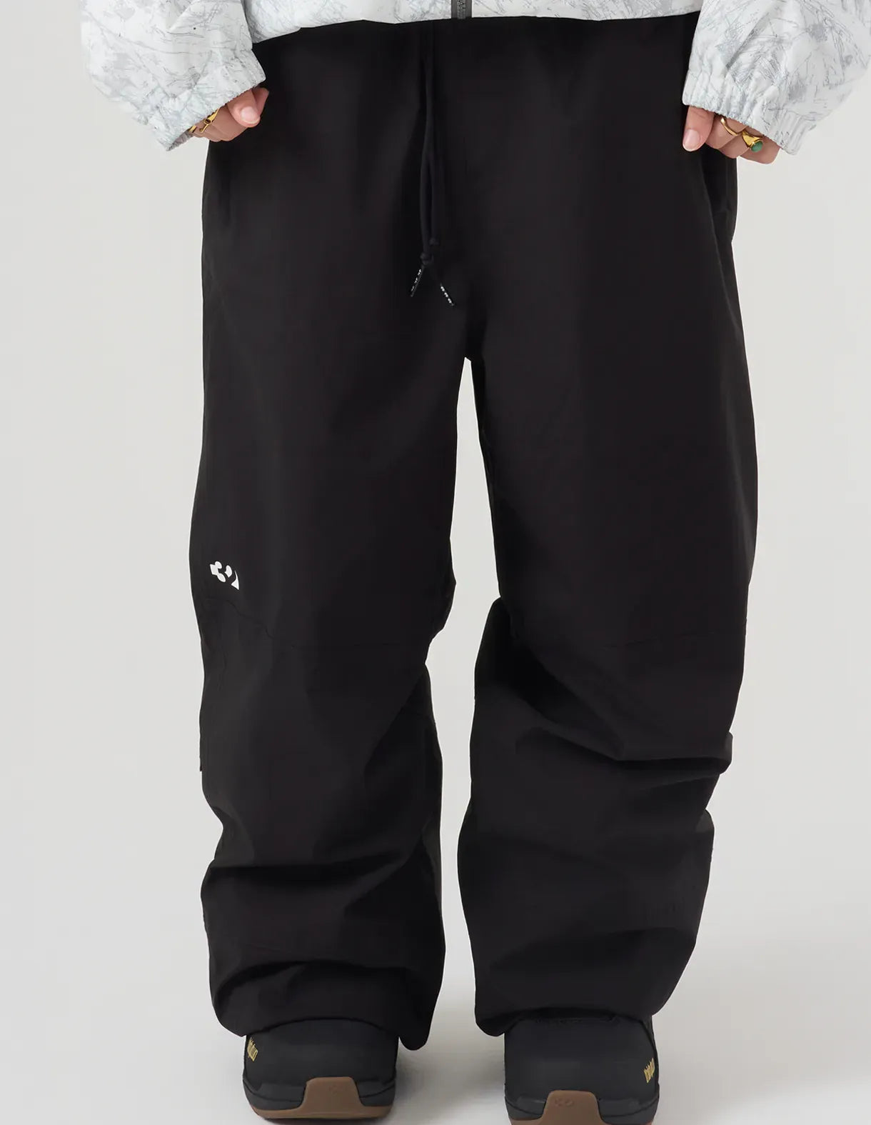 32 CLASSIC PANT Outerwear Thirtytwo BLACK / XS Rider Driven Snowboarding Snow Premium T.27.PTM.CSP.001.1XS.1 7630961806088