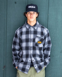 BLACK/GREY color